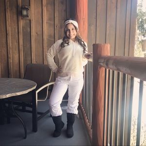 Meet your Posher, Bella